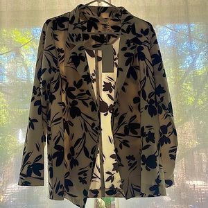 Blooming Sophistication Cream Floral Print Blazer